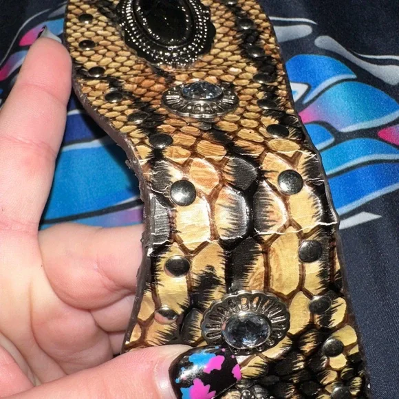 Blue Elegance Shoulder Bag – Timeless Style in Excellent Condition - Picture 8 of 14